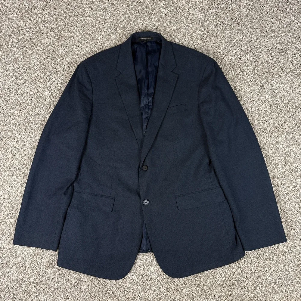 Banana Republic Blazer Mens 44R Navy Blue Slim Fit Textured Two Button Lined